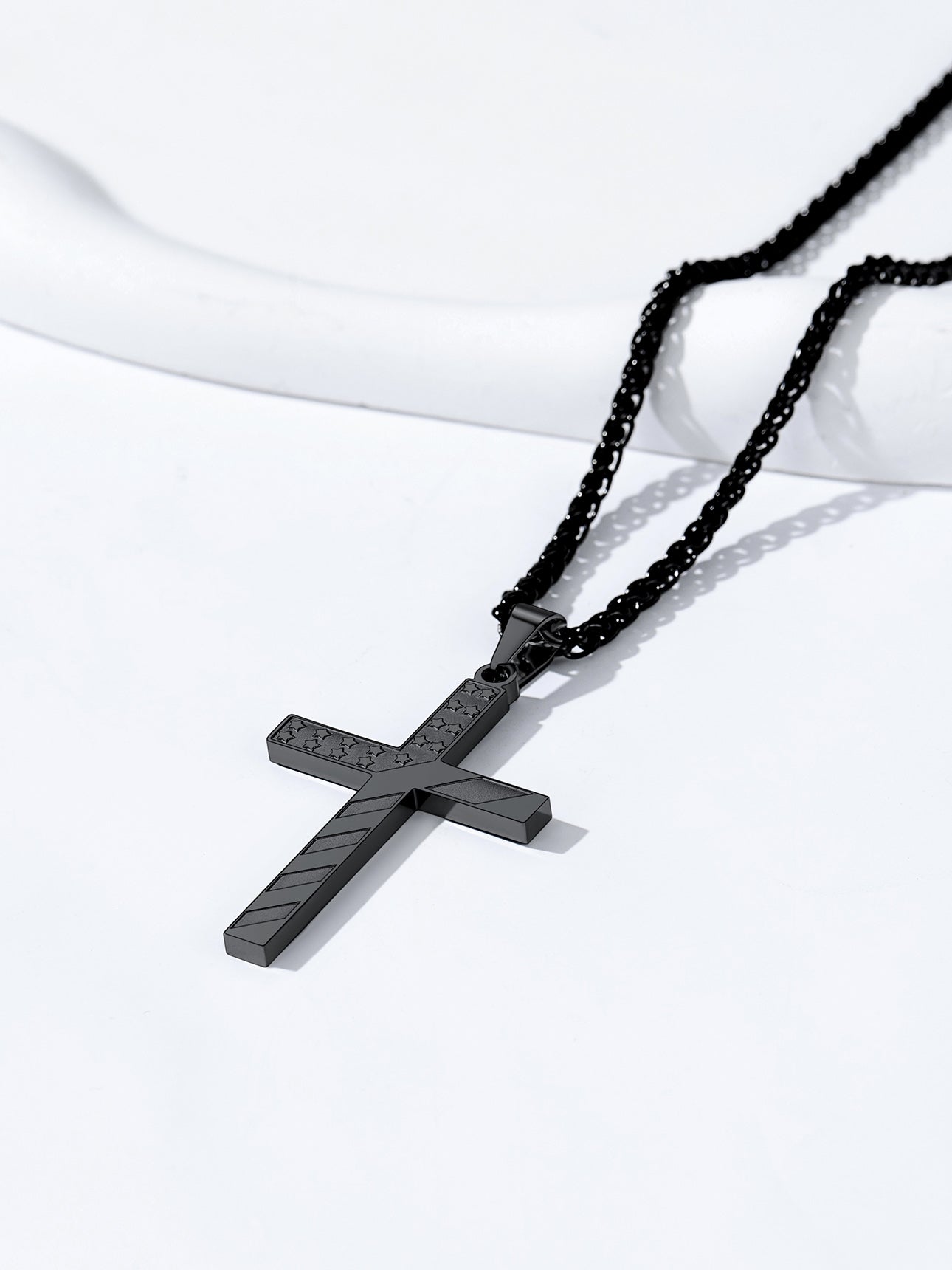 Black American Flag Patriotic Cross Necklace for Women Men Stainless Steel Cross Pendant Necklace Fashion Religious Jewelry Gift